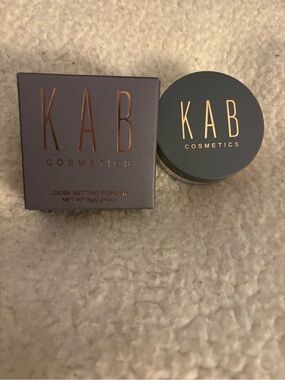 KAB Cosmetics Loose Setting Powder — Translucent New